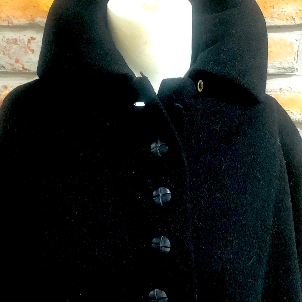 SALE! VINTAGE full length virgin wool coat